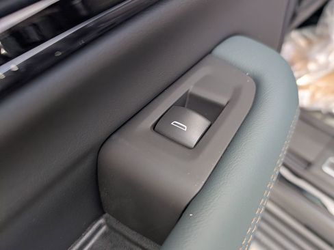 New 2026 GMC Yukon AT4 w/ AT4 Premium Plus Package AWD/4WD image 14
