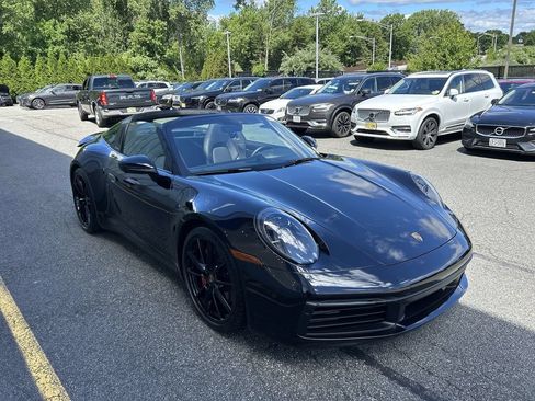 Used 2024 Porsche 911 Targa 4S AWD/4WD image 2