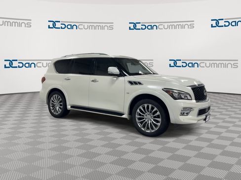 Used 2016 INFINITI QX80 Base w/ 22" Wheel Package image 2