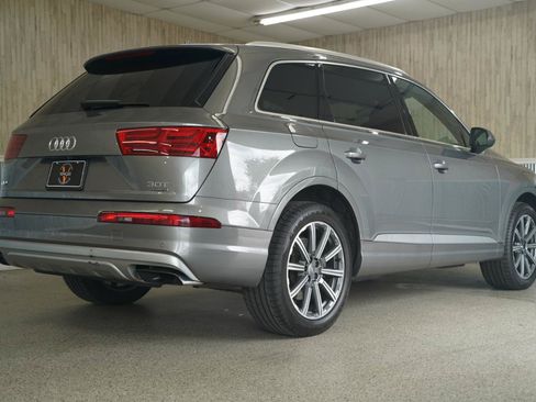 Used 2017 Audi Q7 3.0T Premium Plus AWD/4WD image 10