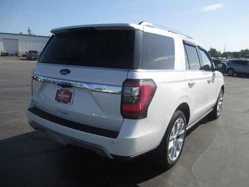 Used 2019 Ford Expedition Limited w/ Equipment Group 302A AWD/4WD image 5