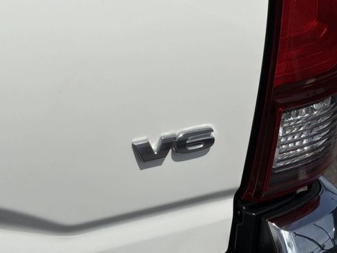 Used 2020 Toyota Tacoma SR5 image 28