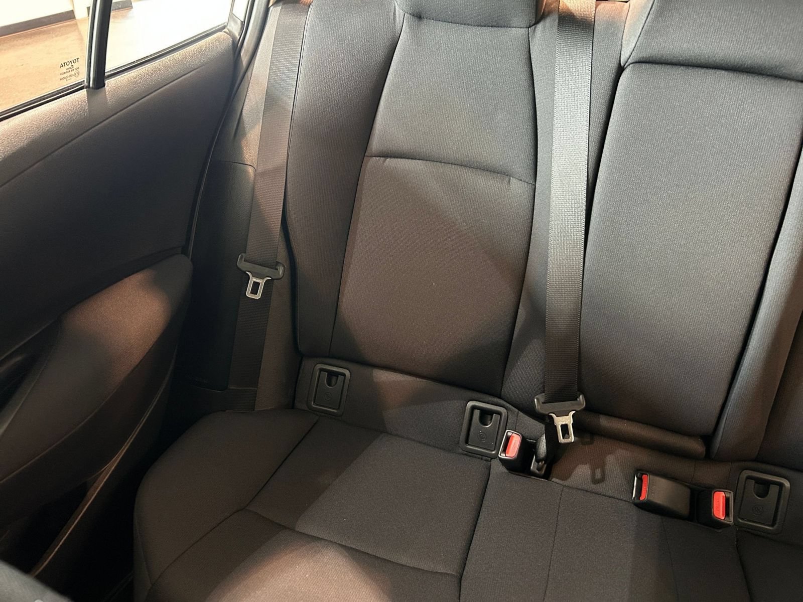 Used 2025 Toyota Corolla LE FWD image 36