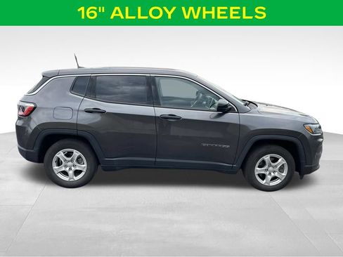 Used 2022 Jeep Compass Sport FWD image 6