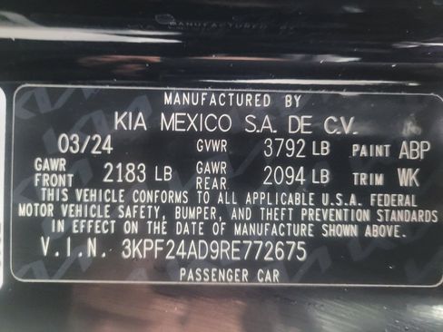 Used 2024 Kia Forte LXS w/ LXS Technology Package image 33