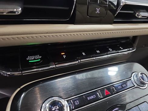 Used 2023 Lincoln Nautilus Reserve w/ Equipment Group 201A image 21