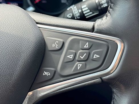 Used 2019 Chevrolet Equinox LT AWD/4WD image 23