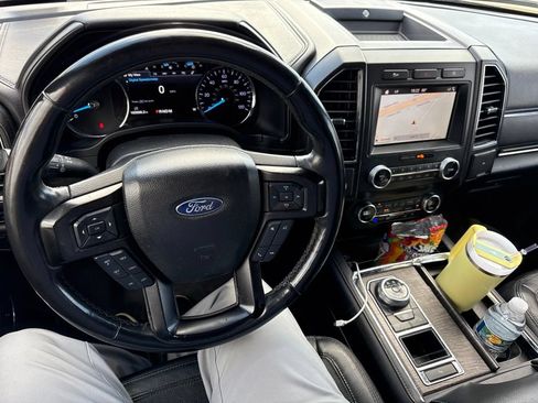 Used 2019 Ford Expedition Max Limited RWD image 18