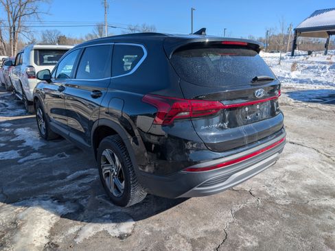 Used 2021 Hyundai Santa Fe SE image 6