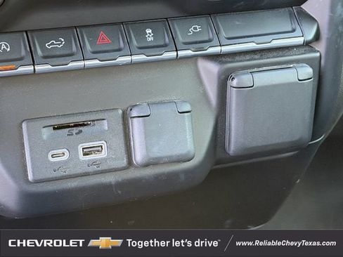 Used 2020 Chevrolet Silverado 1500 LT w/ Texas Edition RWD image 19