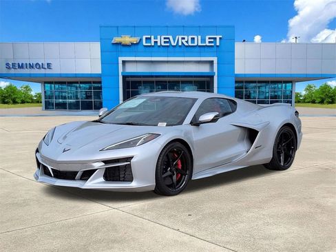 New 2026 Chevrolet Corvette E-Ray image 2
