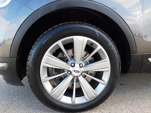 Used 2018 Ford Explorer Limited image 10