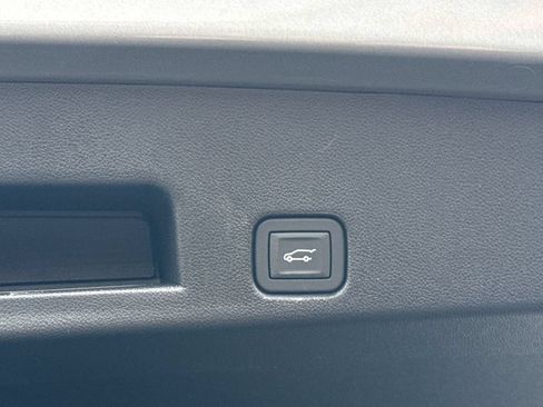 New 2026 GMC Acadia Elevation AWD/4WD image 37
