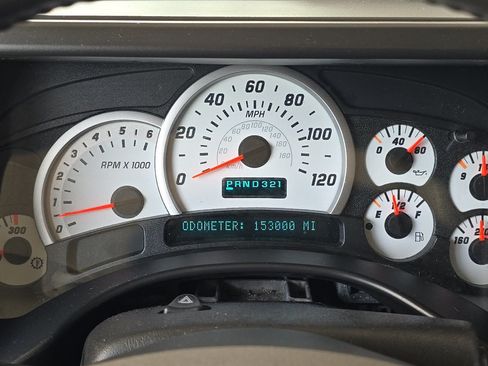 Used 2003 HUMMER H2 w/ Preferred Equipment Group AWD/4WD image 28