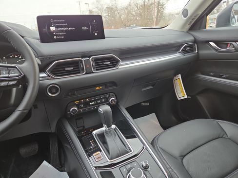 New 2025 MAZDA CX-5 AWD 2.5 S w/ Premium Plus Pkg image 22