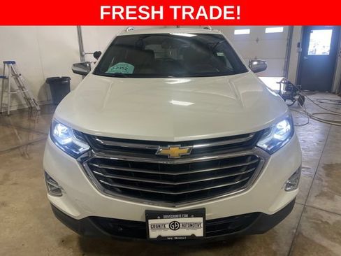 Used 2019 Chevrolet Equinox Premier w/ LPO, Cargo Package FWD image 8