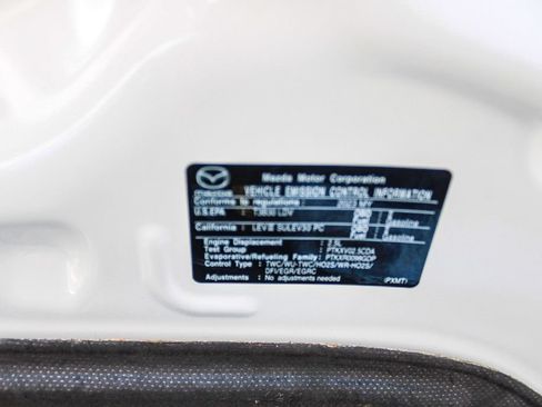 Certified 2023 MAZDA MAZDA3 s FWD image 28