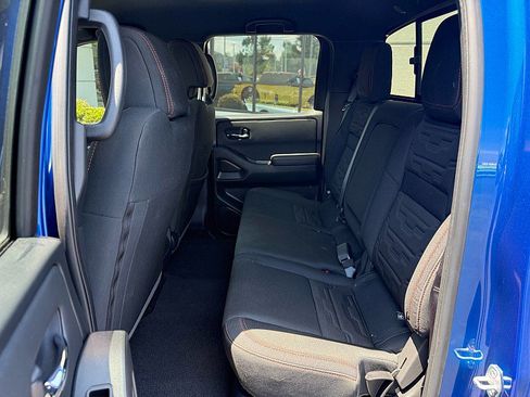 Used 2024 Nissan Frontier Pro-X RWD image 12