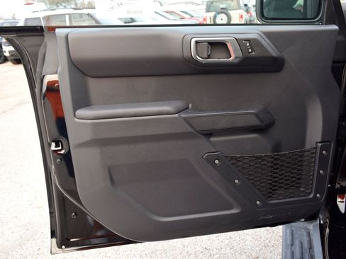 New 2026 Ford Bronco Outer Banks image 19