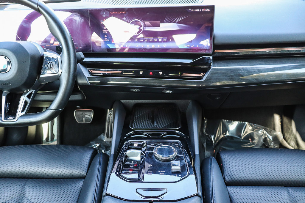 Certified 2024 BMW 530i w/ M Sport Package RWD image 12