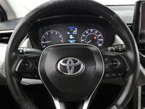 Used 2024 Toyota Corolla Cross LE FWD image 7