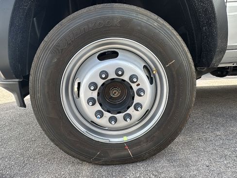 New 2026 RAM 5500 Tradesman w/ Chrome Appearance Group image 22