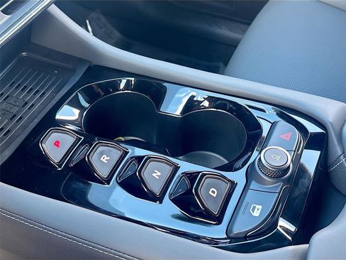 New 2025 VinFast VF 8 Plus image 17