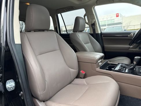 Used 2021 Lexus GX 460 Premium image 14