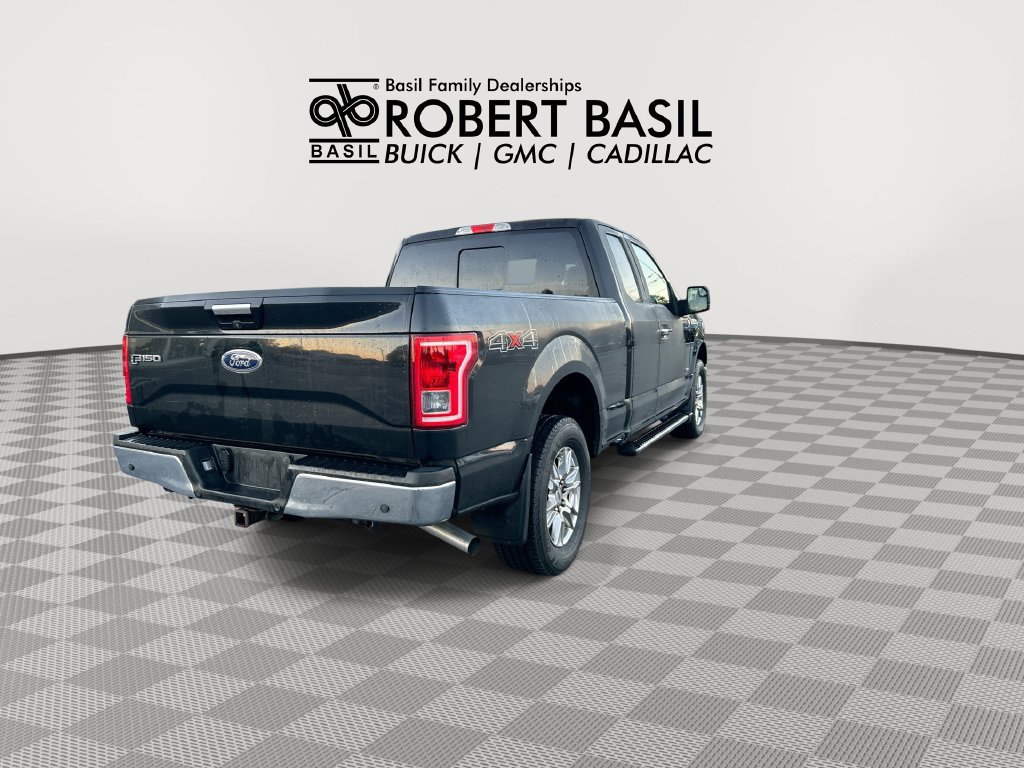 Used 2015 Ford F150 XLT w/ Equipment Group 302A Luxury AWD/4WD image 8