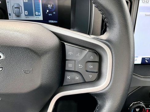 Used 2024 Ford Bronco Big Bend image 17