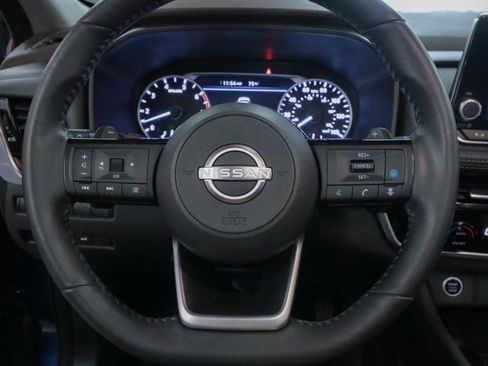 Used 2022 Nissan Rogue SV w/ SV Premium Package FWD image 19