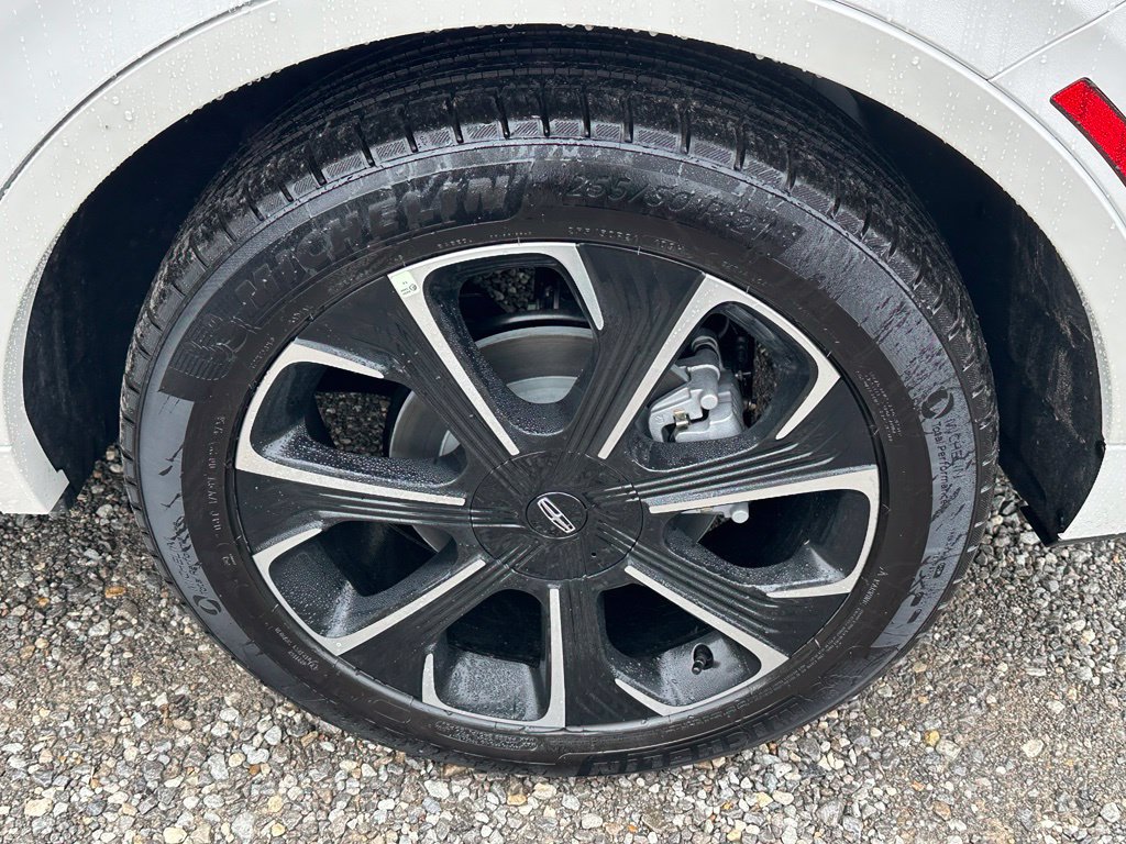 New 2026 Lincoln Nautilus Reserve AWD/4WD image 5