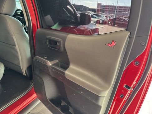 Used 2023 Toyota Tacoma SR5 image 8