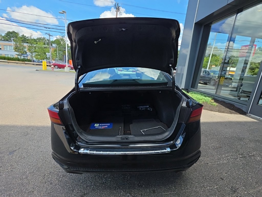 Certified 2023 Nissan Altima 2.5 SR AWD/4WD image 12