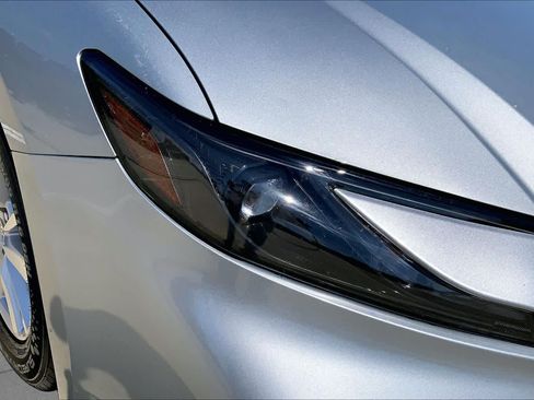 Used 2025 Toyota Camry LE FWD image 26