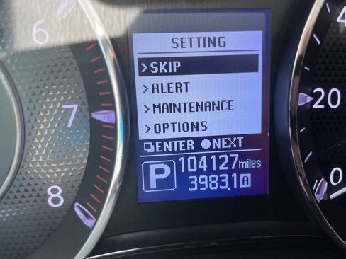 Used 2018 Nissan Armada SL w/ Premium Package AWD/4WD image 15