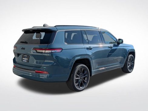 New 2026 Jeep Grand Cherokee L Limited AWD/4WD image 2