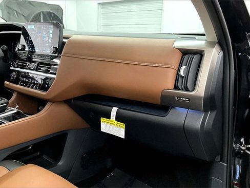 New 2025 Nissan Pathfinder Platinum image 34