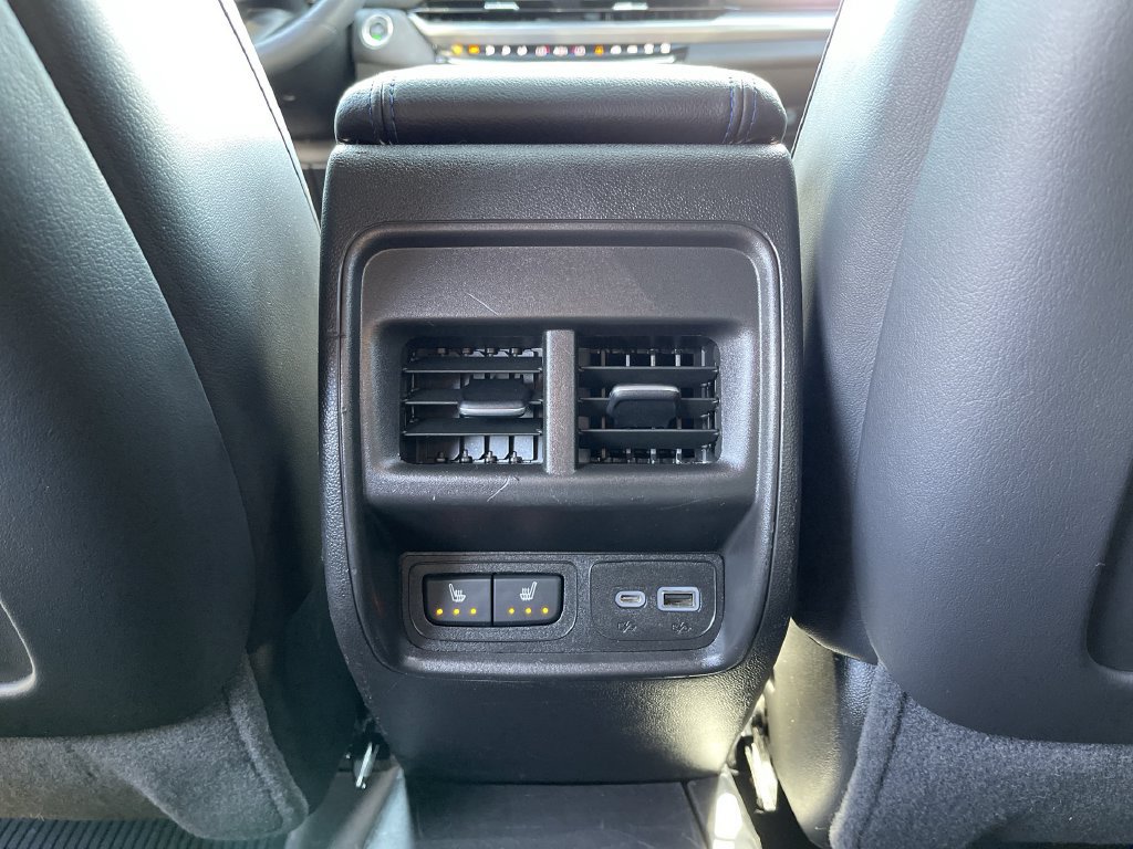 Used 2024 Cadillac XT4 Sport AWD/4WD image 43