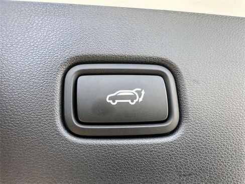 Certified 2025 Hyundai Tucson SEL image 12