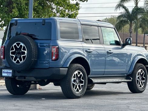 Used 2025 Ford Bronco Outer Banks image 4