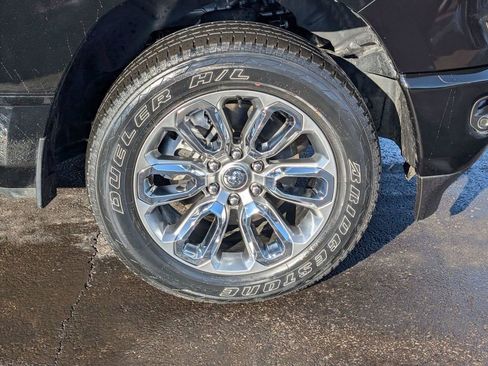 Used 2024 RAM 1500 Laramie image 17