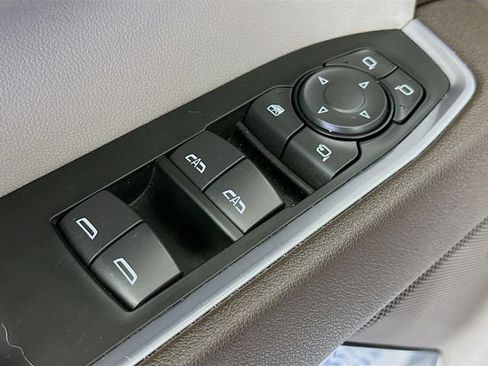 Used 2025 Chevrolet Silverado 1500 LTZ w/ LTZ Premium Texas Edition image 17