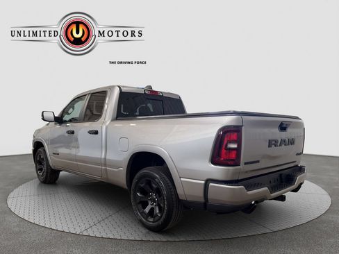 Used 2025 RAM 1500 Big Horn AWD/4WD image 21