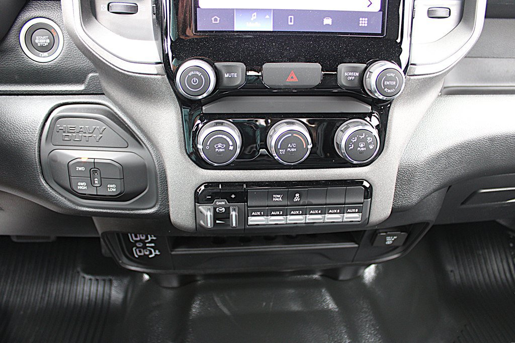 Used 2026 RAM 3500 Tradesman w/ Chrome Appearance Group A AWD/4WD image 22