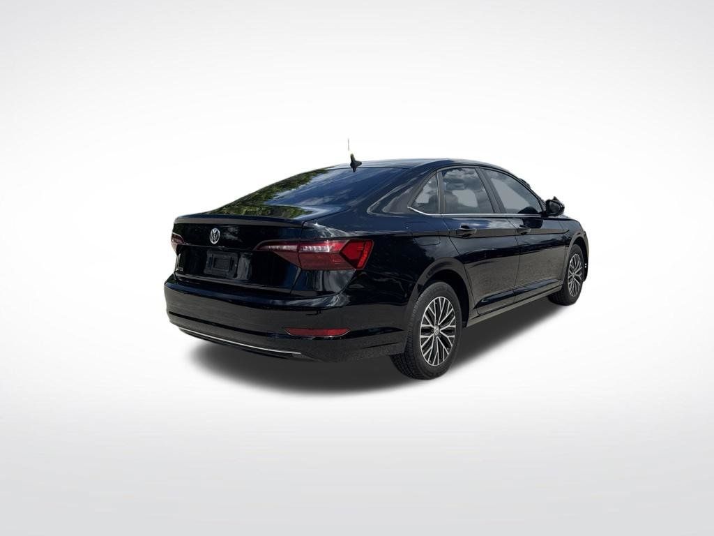 Used 2020 Volkswagen Jetta SE w/ SE Cold Weather Package FWD image 5