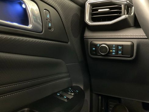 Used 2025 Ford Mustang GT Premium w/ GT Performance Package image 19