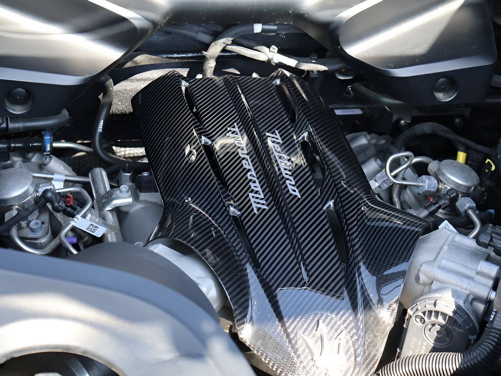 Used 2023 Maserati MC20 Coupe RWD image 17