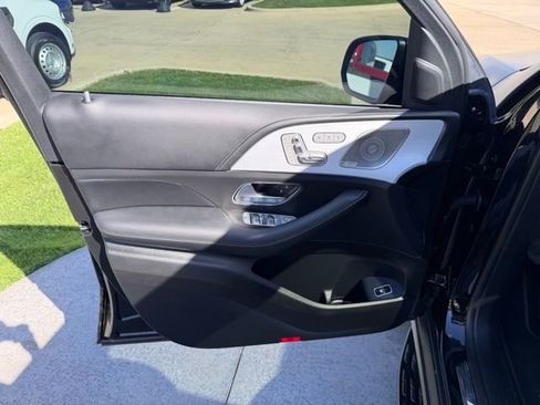 Used 2024 Mercedes-Benz GLS 63 AMG 4MATIC image 10