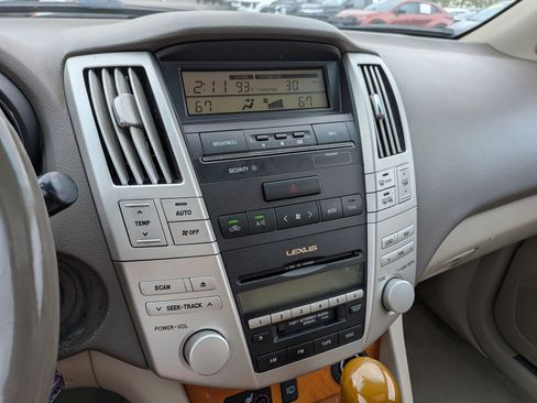 Used 2006 Lexus RX 330 AWD w/ Premium Plus Pkg image 24